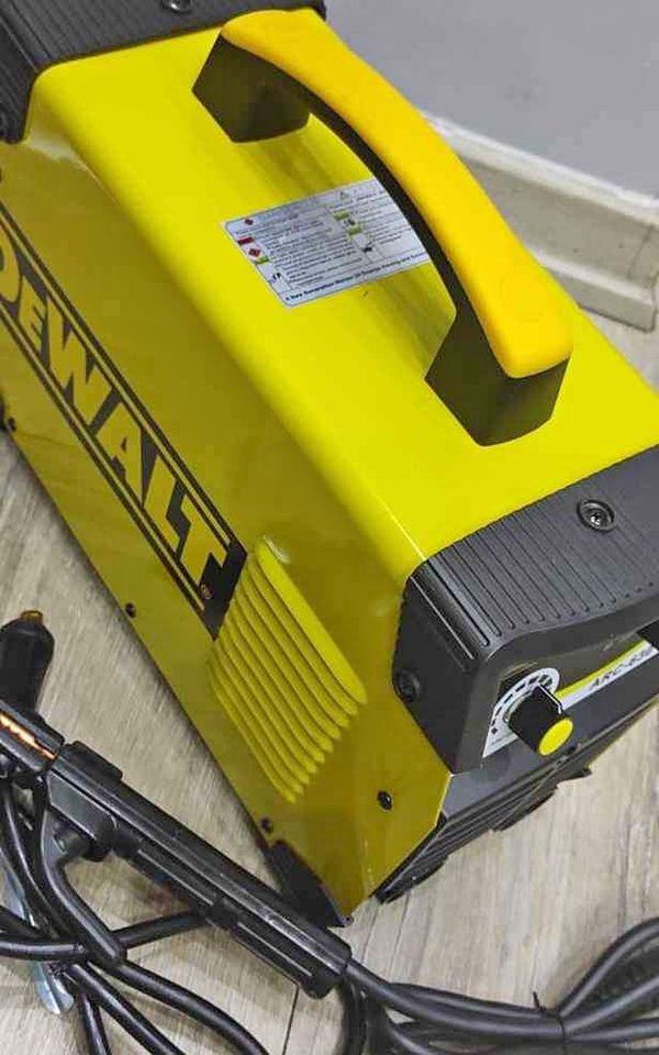 2.el dewalt 250 amper inverter çanta kaynak makinesi