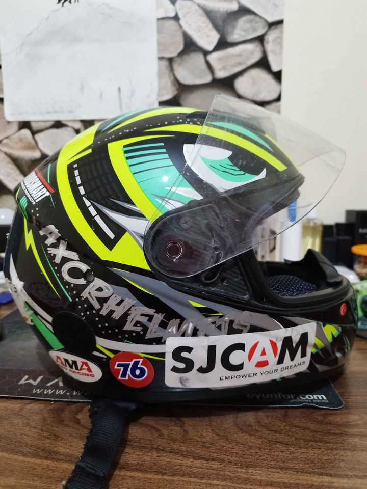 İKİNCİ EL İNTERKOMLU KASK