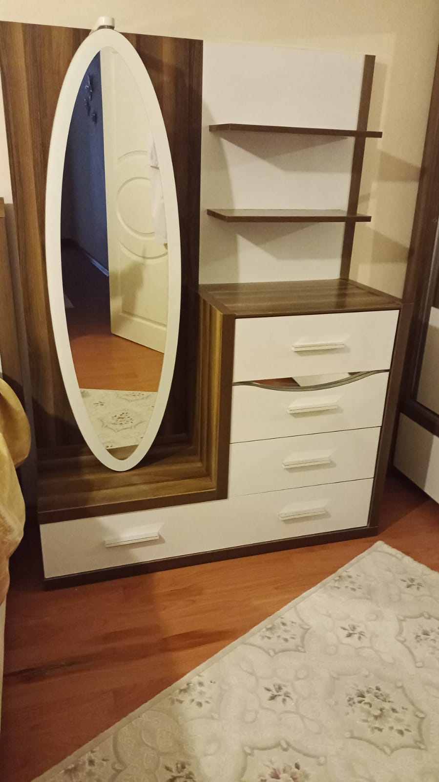 ikinci el ayakkabılık vestiyer