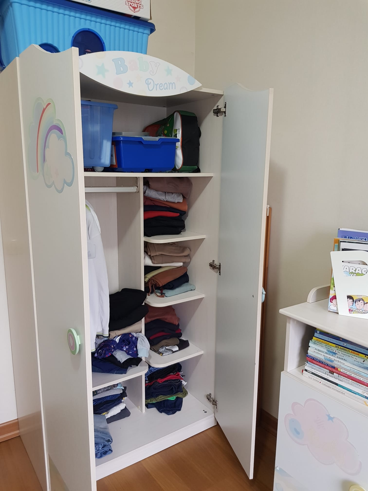 ikinci el öğrenci için 2 kapılı dolap