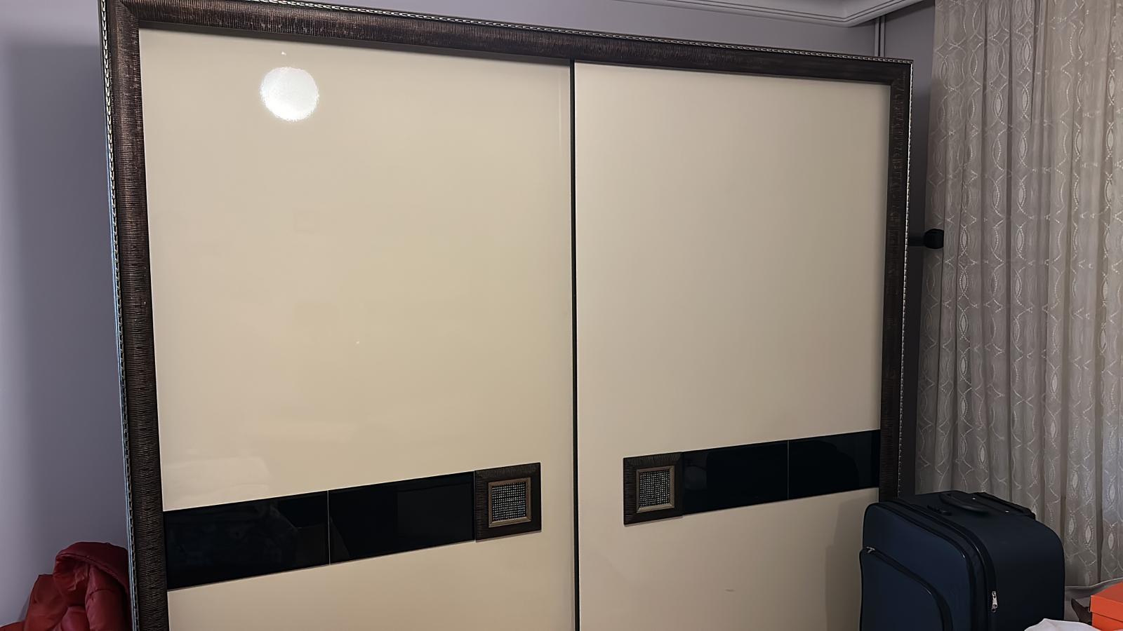 ikinci el yatak odası dolabı gardrop