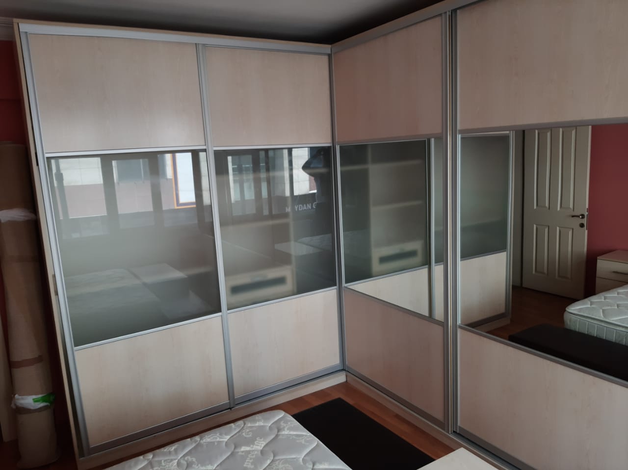 sürgülü yatak odası dolabı