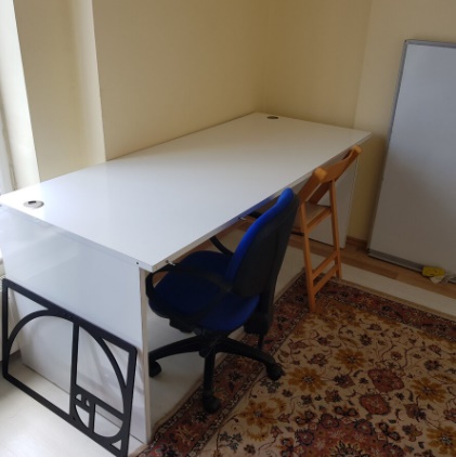 UCUZ ÇALIŞMA MASASI